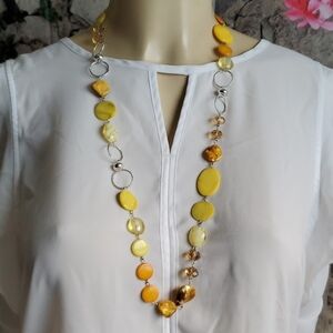 New JCpenney Siver and yellow necklace